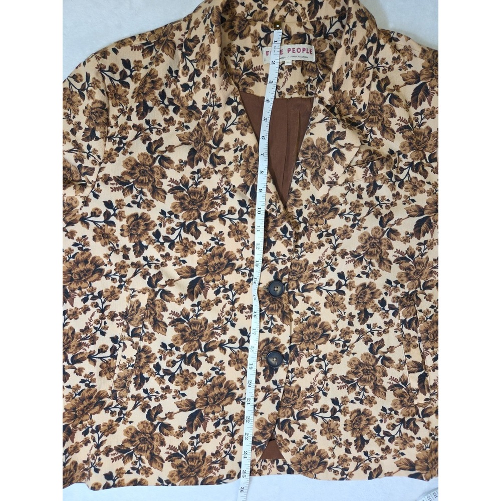 Free People Cali Floral Print Boxy Single Breasted Blazer Sand Sable Size L $168 - Picture 13 of 16